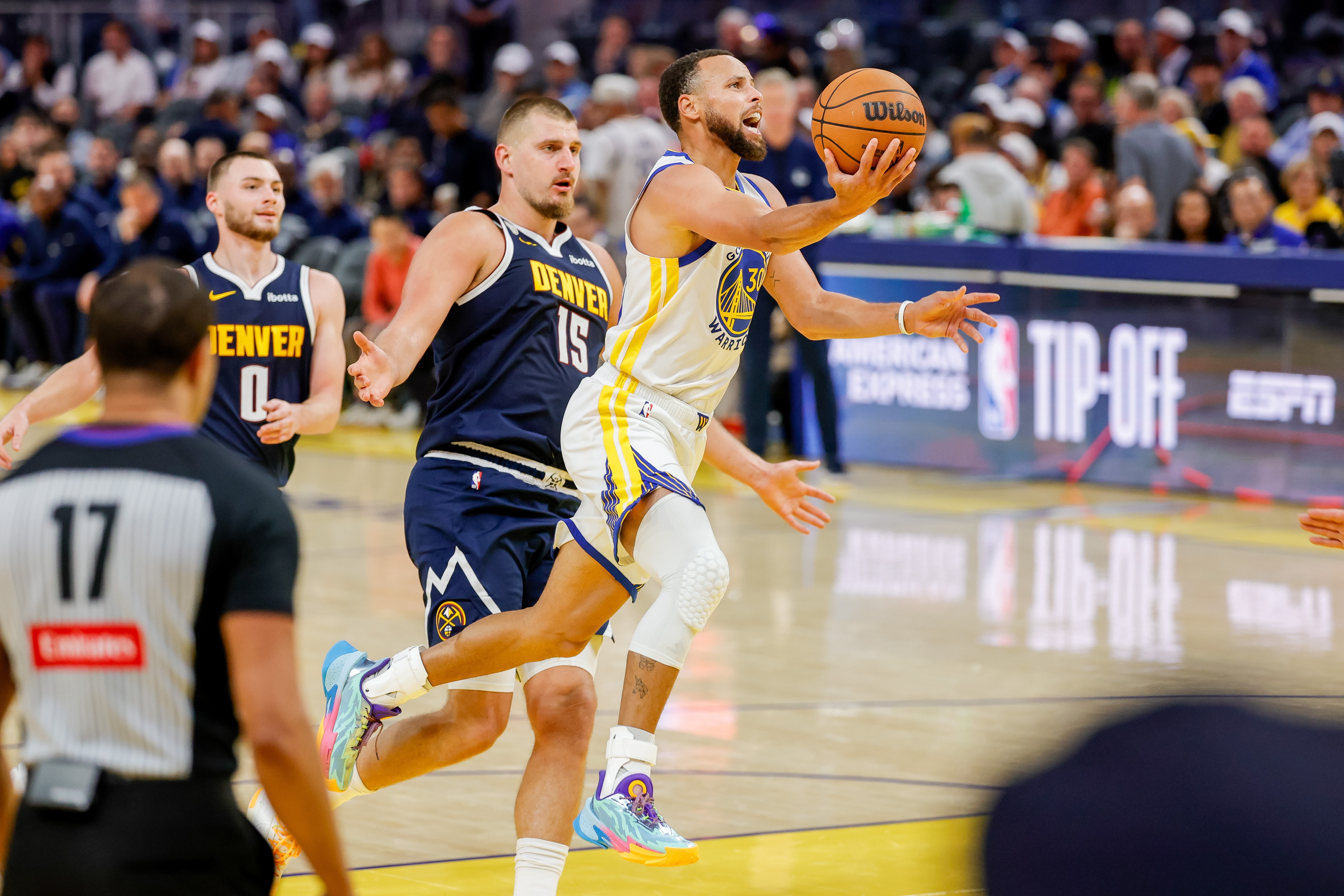 约基奇中超第17轮MV结果意外(约基奇nba首个30分20板20助)